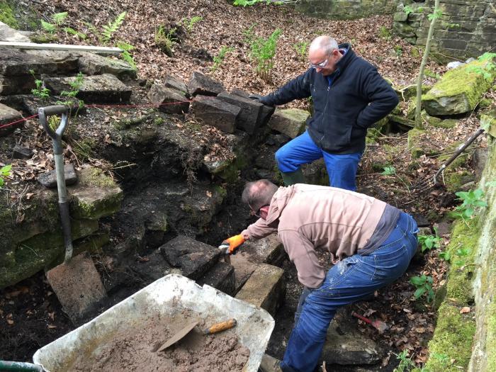 Hot Lime Mortar Course, offering an introduction to using these mortars